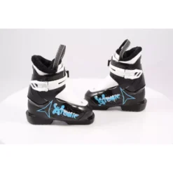 Chaussures Ski Enfant/junior ATOMIC YETI, BLACK/white 16 Chaussures Ski Enfant/junior ATOMIC YETI, BLACK/white -Atomic Shop Soldes chaussures ski enfant junior atomic yeti black white.jpg 2
