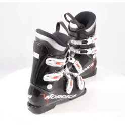 Chaussures Ski Enfant/junior NORDICA DOBERMANN GP TJ 2019, BLACK/white, Macro ( En PARFAIT état ) -Atomic Shop Soldes chaussures ski enfant junior nordica dobermann gp tj 2019 black white macro en parfait etat.jpg 2