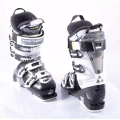 Chaussures Ski Femme FISCHER MY STYLE XTR 8, BLACK/white, SOMATEC, Sanitized, Micro, Macro ( En PARFAIT état ) -Atomic Shop Soldes chaussures ski femme fischer my style xtr 8 black white somatec sanitized micro macro en parfait etat.jpg 5