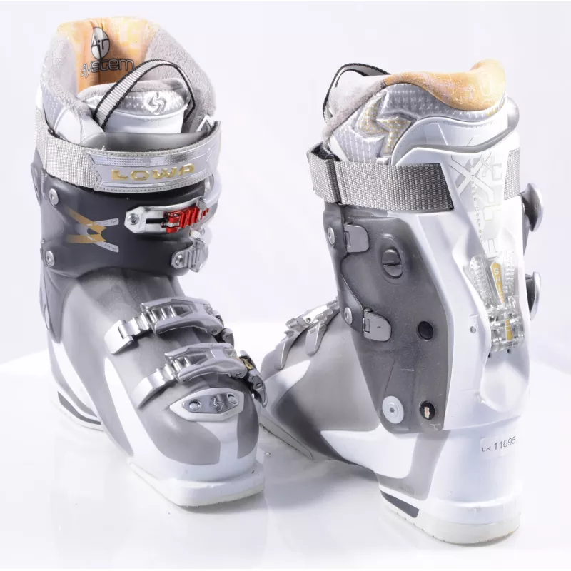 Chaussures Ski Femme LOWA XC 7, SKI/WALK Mode, AIR Pump, Canting Adjust, EXTREM Comfort ( En PARFAIT état ) 7 Chaussures Ski Femme LOWA XC 7, SKI/WALK Mode, AIR Pump, Canting Adjust, EXTREM Comfort ( En PARFAIT état ) – Image 5