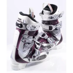 Chaussures Ski Femme Neuves ATOMIC LIVE FIT PLUS, NAVICULAR Pocket, Micro, Macro ( NEUVES ) 18 Chaussures Ski Femme Neuves ATOMIC LIVE FIT PLUS, NAVICULAR Pocket, Micro, Macro ( NEUVES ) -Atomic Shop Soldes chaussures ski femme neuves atomic live fit plus navicular pocket micro macro neuves.jpg 2