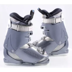 Chaussures Ski Femme NORDICA CRUISE S 75 W, Adjustable Cuff Profile, Comfort Fit, Micro, Grey -Atomic Shop Soldes chaussures ski femme nordica cruise s 75 w adjustable cuff profile comfort fit micro grey.jpg 5