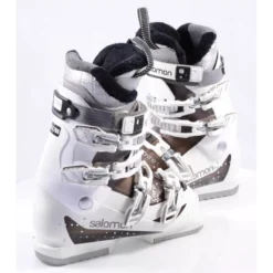 Chaussures Ski Femme SALOMON DIVINE 770, Extended Lever, Micro, Macro, White/transparent Brown 18 Chaussures Ski Femme SALOMON DIVINE 770, Extended Lever, Micro, Macro, White/transparent Brown -Atomic Shop Soldes chaussures ski femme salomon divine 770 extended lever micro macro white transparent brown.jpg 2