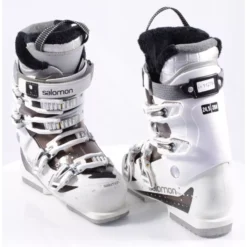 Chaussures Ski Femme SALOMON DIVINE 770, Extended Lever, Micro, Macro, White/transparent Brown 22 Chaussures Ski Femme SALOMON DIVINE 770, Extended Lever, Micro, Macro, White/transparent Brown -Atomic Shop Soldes chaussures ski femme salomon divine 770 extended lever micro macro white transparent brown.jpg 6