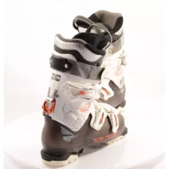 Chaussures Ski Femme SALOMON QUEST ACCESS 770 W, SKI/WALK, WHITE/orange, RATCHET Buckle, Micro, Macro -Atomic Shop Soldes chaussures ski femme salomon quest access 770 w ski walk white orange ratchet buckle micro macro.jpg 2