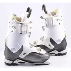 Chaussures Ski Femme SALOMON QUEST ACCESS 80 W, SKI/WALK, Magnesium Backbone, Micro, Grey/white/yellow ( En PARFAIT état ) -Atomic Shop Soldes chaussures ski femme salomon quest access 80 w ski walk magnesium backbone micro grey white yellow en parfait etat.jpg 5
