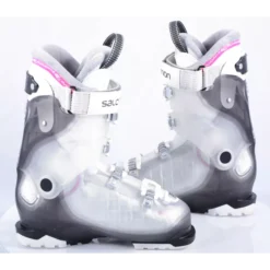 Chaussures Ski Femme SALOMON X-PRO W R80 Transp/cykl, Oversized Pivot, My Custom Fit 3D, Micro, Macro 18 Chaussures Ski Femme SALOMON X-PRO W R80 Transp/cykl, Oversized Pivot, My Custom Fit 3D, Micro, Macro -Atomic Shop Soldes chaussures ski femme salomon x pro w r80 transp cykl oversized pivot my custom fit 3d micro macro.jpg 4