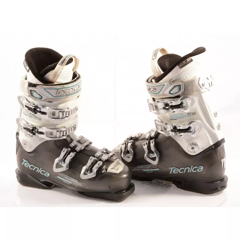 Chaussures Ski Femme TECNICA FLING Transp/white, QUADRA Tech, ULTRA Fit, WOMAN Fit, Canting, QUICK Instep 2 Chaussures Ski Femme TECNICA FLING Transp/white, QUADRA Tech, ULTRA Fit, WOMAN Fit, Canting, QUICK Instep