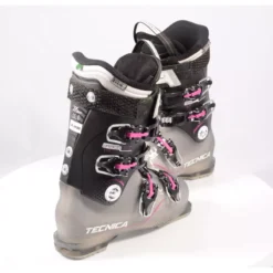 Chaussures Ski Femme TECNICA MACH1 RT 95 W 2019, NFS, QuickOnstep, Micro, Macro, Canting -Atomic Shop Soldes chaussures ski femme tecnica mach1 rt 95 w 2019 nfs quickonstep micro macro canting.jpg 2