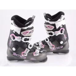 Chaussures Ski Femme TECNICA TEN.2 85 W, BLACK/pink, WOMAN Fit, ULTRA Fit, QUADRA Tech, QUICK Instep, Micro, Macro -Atomic Shop Soldes chaussures ski femme tecnica ten 2 85 w black pink woman fit ultra fit quadra tech quick instep micro macro.jpg 1