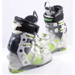 Chaussures Ski Randonnée DYNAFIT ZZERO 4U, TLT, High TF Foam, Power Stringer, Micro, White/black/green ( Comme NEUVES ) 18 Chaussures Ski Randonnée DYNAFIT ZZERO 4U, TLT, High TF Foam, Power Stringer, Micro, White/black/green ( Comme NEUVES ) -Atomic Shop Soldes chaussures ski randonnee dynafit zzero 4u tlt high tf foam power stringer micro white black green comme neuves.jpg 2