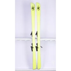 Skis AK SKI Yellow 2019, Woodcore, Titan, Carbon, ELASTAC, SWISS Handmade + AK 12 ( En PARFAIT état ) 13 Skis AK SKI Yellow 2019, Woodcore, Titan, Carbon, ELASTAC, SWISS Handmade + AK 12 ( En PARFAIT état ) -Atomic Shop Soldes skis ak ski yellow 2019 woodcore titan carbon elastac swiss handmade ak 12 en parfait etat.jpg 3