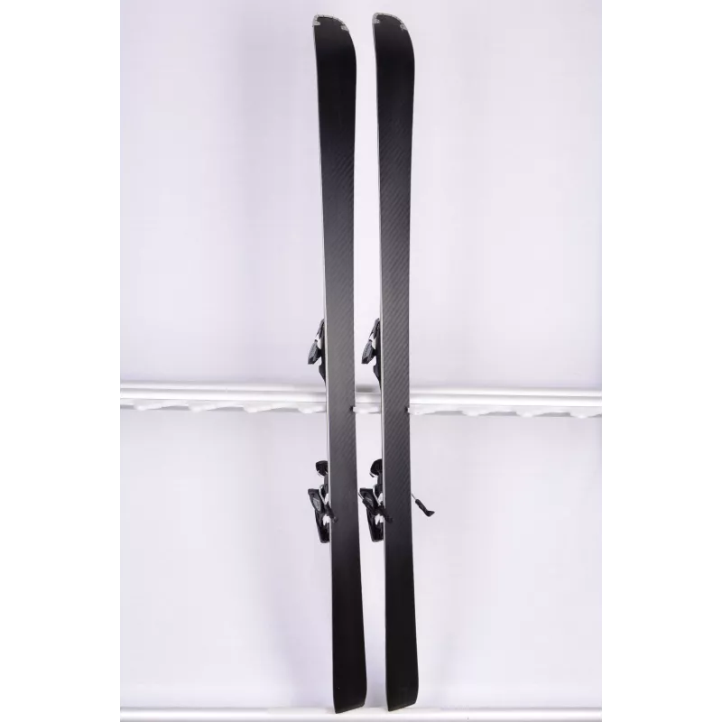 Skis ATOMIC SAVOR 6 2020, Light Woodcore, Graphite Core, Titanium Stabilizer, Grip Walk + Atomic FT 10 ( En PARFAIT état ) 6 Skis ATOMIC SAVOR 6 2020, Light Woodcore, Graphite Core, Titanium Stabilizer, Grip Walk + Atomic FT 10 ( En PARFAIT état ) – Image 4