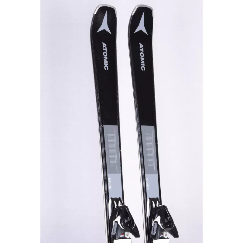 Skis ATOMIC SAVOR 6 2020, Light Woodcore, Graphite Core, Titanium Stabilizer, Grip Walk + Atomic FT 10 ( En PARFAIT état ) 3 Skis ATOMIC SAVOR 6 2020, Light Woodcore, Graphite Core, Titanium Stabilizer, Grip Walk + Atomic FT 10 ( En PARFAIT état )