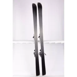 Skis ATOMIC SAVOR 6 2022, Titan, Woodcore, Graphite, Grip Zone, Grip Walk + Atomic FT 10 GW ( En PARFAIT état ) -Atomic Shop Soldes skis atomic savor 6 2022 titan woodcore graphite grip zone grip walk atomic ft 10 gw en parfait etat.jpg 3