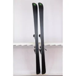 Skis CROC ALL MOUNTAIN 77 Blue 2019, Woodcore, Titan, Handmade AUT + Marker Griffon 13 ( En PARFAIT état ) -Atomic Shop Soldes skis croc all mountain 77 blue 2019 woodcore titan handmade aut marker griffon 13 en parfait etat.jpg 3