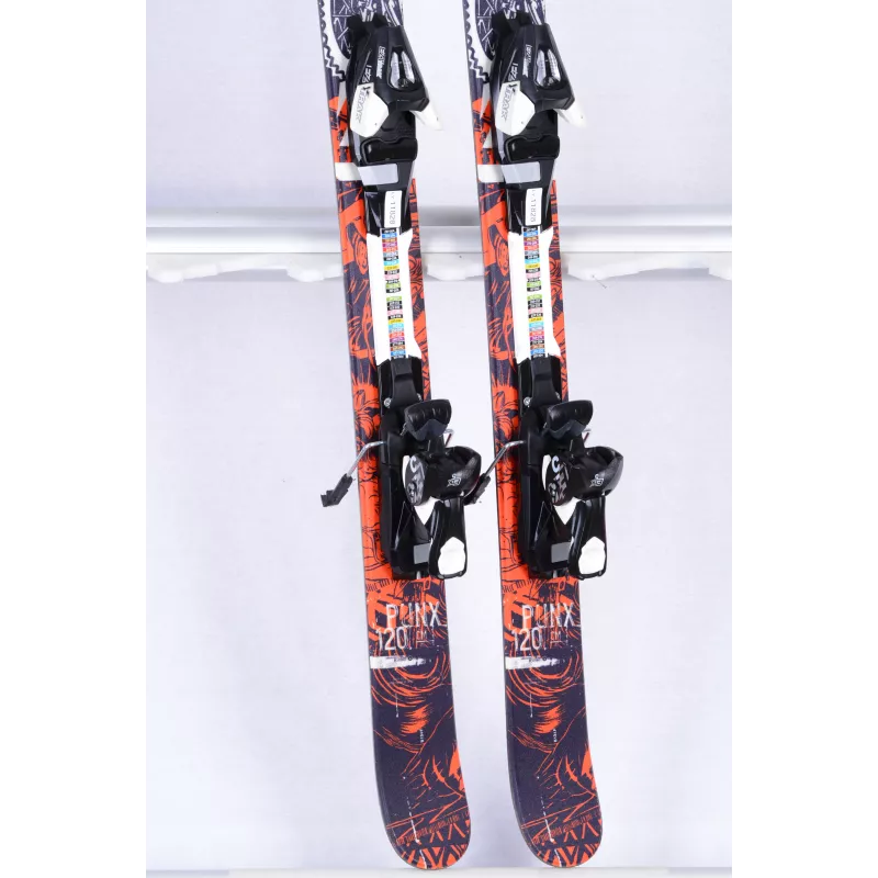 Skis Enfant/junior ATOMIC PUNX BIKE, Freestyle, Woodcore, Black/red, TWINTIP + Atomic Ezytrak 5 ( Utilisé UNE FOIS ) 4 Skis Enfant/junior ATOMIC PUNX BIKE, Freestyle, Woodcore, Black/red, TWINTIP + Atomic Ezytrak 5 ( Utilisé UNE FOIS ) – Image 2