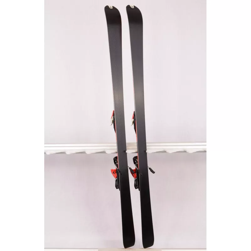 Skis Enfant/junior ATOMIC REDSTER, Piste Rocker + Atomic XTE 7 6 Skis Enfant/junior ATOMIC REDSTER, Piste Rocker + Atomic XTE 7 – Image 4