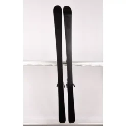 Skis Enfant/junior ATOMIC VANTAGE X JR, BEND-X + Atomic Ezytrak 7 ( En PARFAIT état ) -Atomic Shop Soldes skis enfant junior atomic vantage x jr bend x atomic ezytrak 7 en parfait etat.jpg 3