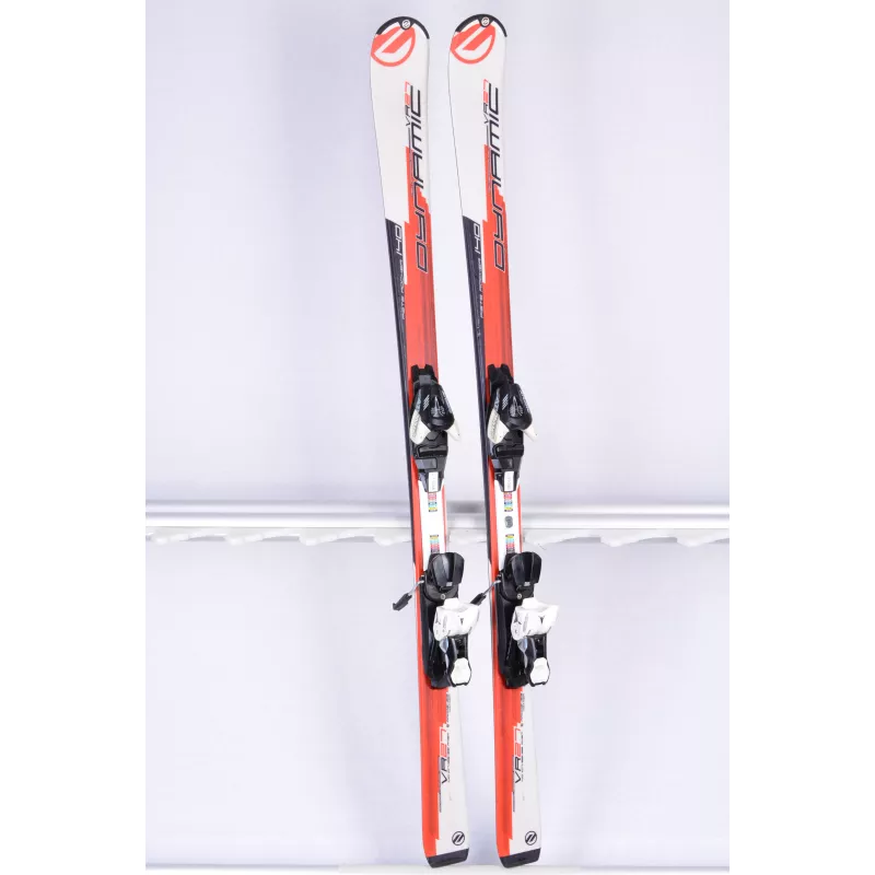 Skis Enfant/junior DYNAMIC VR 27, Red/white + Atomic XTE 7 4 Skis Enfant/junior DYNAMIC VR 27, Red/white + Atomic XTE 7 – Image 2