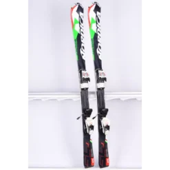 Skis Enfant/junior NORDICA DOBERMANN WORLDCUP SL J, Energy 2 Titanium + Marker Race 10 -Atomic Shop Soldes skis enfant junior nordica dobermann worldcup sl j energy 2 titanium marker race 10.jpg 2