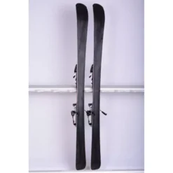 Skis Enfant/junior ROSSIGNOL FC BAYERN MUNCHEN Limited Edition + Rossignol Xelium 4.5 ( En PARFAIT état ) -Atomic Shop Soldes skis enfant junior rossignol fc bayern munchen limited edition rossignol xelium 4 5 en parfait etat.jpg 3