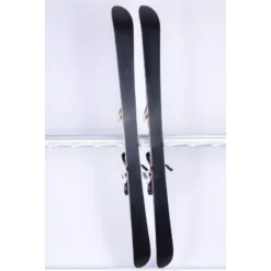 Skis Enfant/junior SALOMON SHOGUN JR, Full WOODCORE, Bamboo Layer, FREESTYLE, TWINTIP + Salomon L7 13 Skis Enfant/junior SALOMON SHOGUN JR, Full WOODCORE, Bamboo Layer, FREESTYLE, TWINTIP + Salomon L7 -Atomic Shop Soldes skis enfant junior salomon shogun jr full woodcore bamboo layer freestyle twintip salomon l7.jpg 3