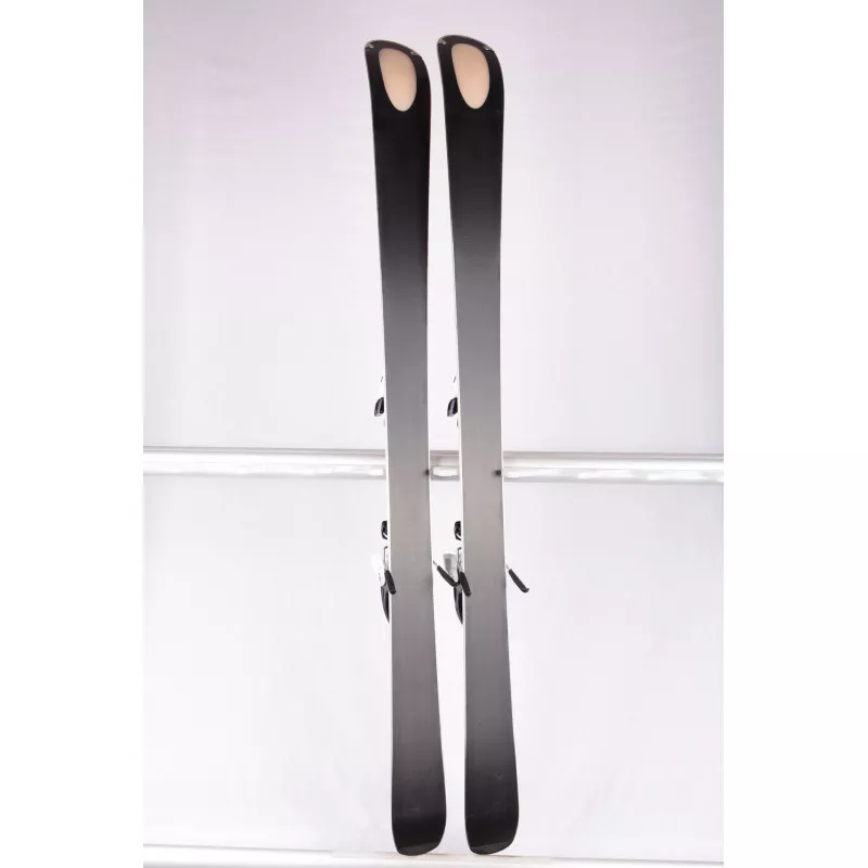 Skis Femme KASTLE DX 85 W 2020, Grip Walk, Woodcore, Titan + Kastle K10 ( En PARFAIT état ) 6 Skis Femme KASTLE DX 85 W 2020, Grip Walk, Woodcore, Titan + Kastle K10 ( En PARFAIT état ) – Image 4