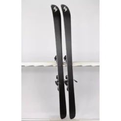 Skis Freeride BLIZZARD BRAHMA CA SP 2019 Woodcore, Carbon, Grip Walk, Handmade + Marker 11 TCX ( Comme NEUFS ) -Atomic Shop Soldes skis freeride blizzard brahma ca sp 2019 woodcore carbon grip walk handmade marker 11 tcx comme neufs.jpg 3