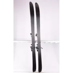 Skis Freeride GRENZWERTIG FREETOUR CLT 2019 ULTRA LIGHT CARBON + ATOMIC WARDEN 11 ( Comme NEUFS ) -Atomic Shop Soldes skis freeride grenzwertig freetour clt 2019 ultra light carbon atomic warden 11 comme neufs.jpg 3