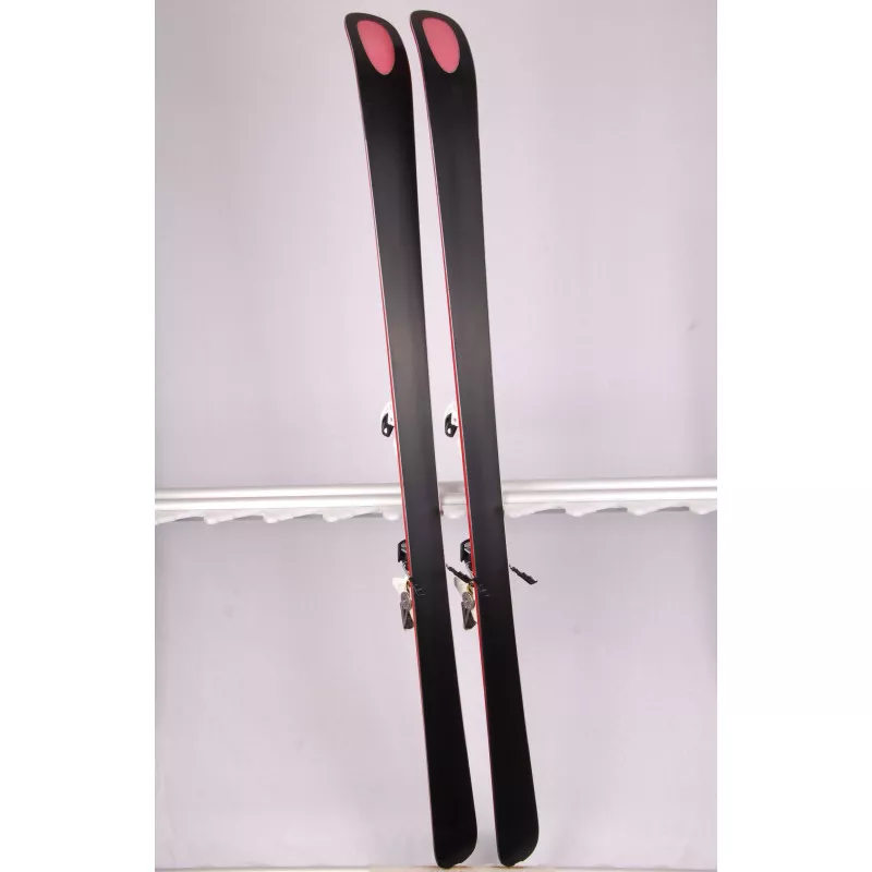 Skis KASTLE FX 84 Black, WOODCORE, TITANIUM + Marker K14 Cti ( En PARFAIT état ) 6 Skis KASTLE FX 84 Black, WOODCORE, TITANIUM + Marker K14 Cti ( En PARFAIT état ) – Image 4