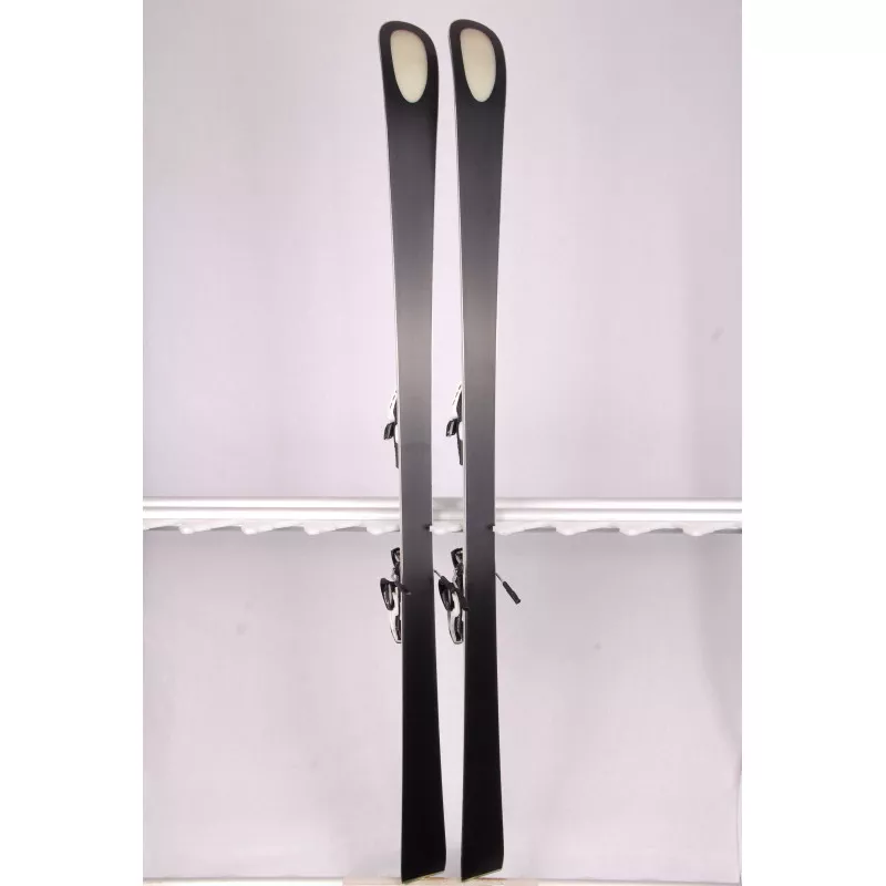 Skis KASTLE RX 12 GS 2019, Woodcore, Titan, Sandwich-sidewall + Kastle K12 Cti ( En PARFAIT état ) 6 Skis KASTLE RX 12 GS 2019, Woodcore, Titan, Sandwich-sidewall + Kastle K12 Cti ( En PARFAIT état ) – Image 4