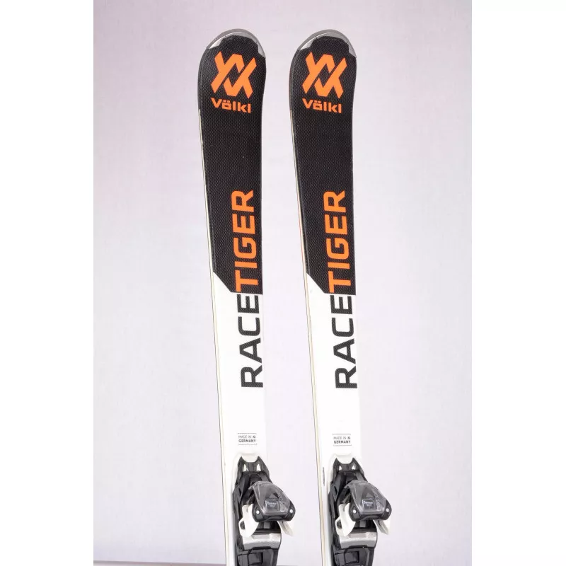 Skis VOLKL RACETIGER SRC 2019 BLACK/white, WOODCORE, Grip Walk + Marker Motion 10 3 Skis VOLKL RACETIGER SRC 2019 BLACK/white, WOODCORE, Grip Walk + Marker Motion 10
