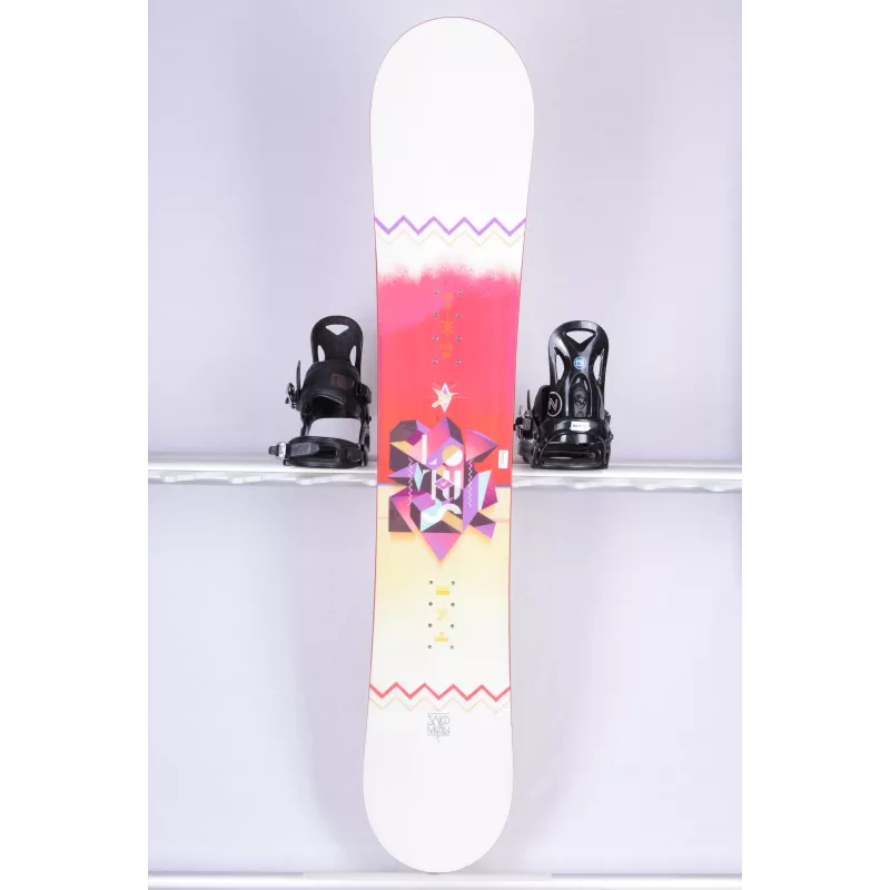 Snowboard Femme SALOMON LOTUS, Directional Twin, Radial Sidecut, SuperFLAT 3 Snowboard Femme SALOMON LOTUS, Directional Twin, Radial Sidecut, SuperFLAT